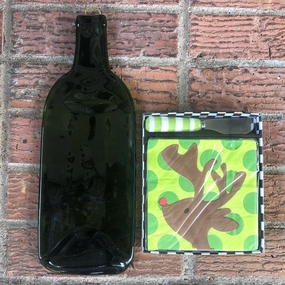 Melted Recycled Green Glass Wine Bottle Cheese & Snack Tray Napkins & Spreader - Picture 1 of 8
